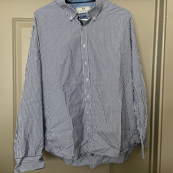 Men’s XL Halogen Long Sleeve Button Up Shirt - Picture 2 of 3